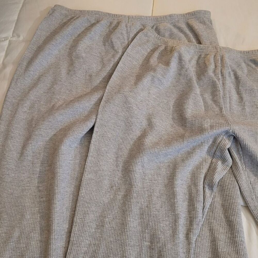 Fruit of the Loom 2 Pair Size XL Gray Thermal Pants..                        O-1